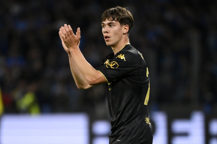 迪马济奥:罗马将租借热那亚19岁边锋文图里诺,有权700万欧买断